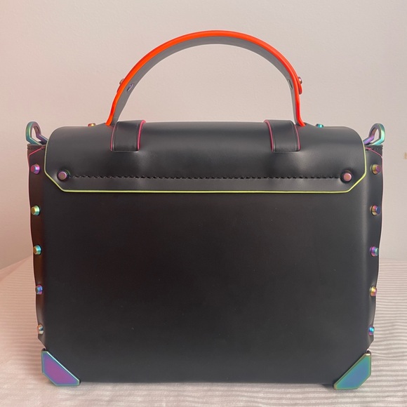 Michael Kors Black Manhattan Medium Contrast Trim Leather Satchel - Picture 6 of 8